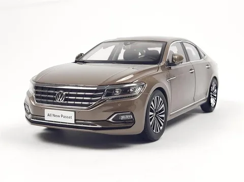 1/18 (Paudi models) 2019 VOLKSWAGEN PASSAT