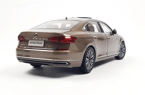 1/18 (Paudi models) 2016 VOLKSWAGEN PASSAT