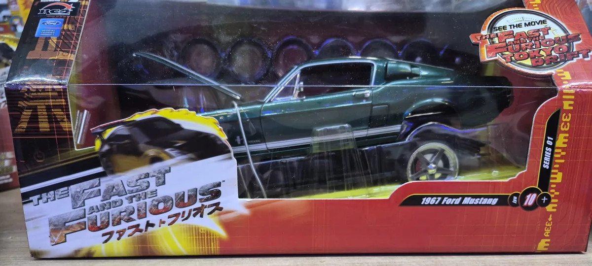 1/18 (RC2) 1967 FORD MUSTANG (Fast and the furious) (Koyu yosun yeşili)