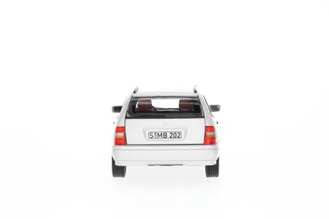 1/18 (Norev) MERCEDES-BENZ C 200 T-MODEL (S 202) 1997 (Parlak Gümüş)