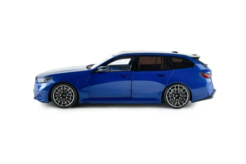 1/18 (Solido) BMW M5 TOURING 2025