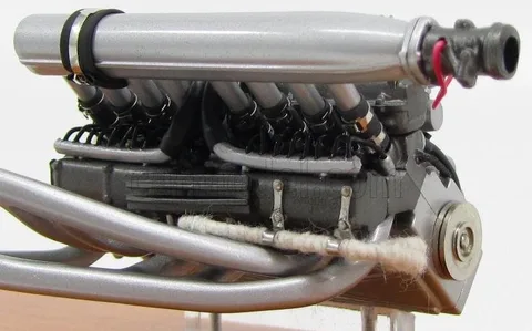 1/18 (Cmc) MERCEDES-BENZ 300SLR Motor-Aggregat 1955 (Gümüş, Çelik, Alüminyum ve Siyah