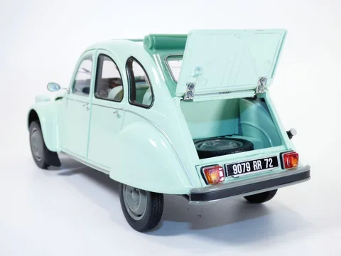 1/18 (Norev) CITROEN 2CV CLUB 1982 (Yeşim Yeşili)