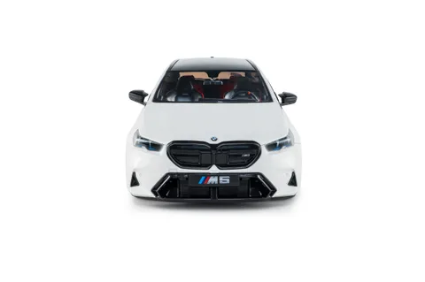 1/18 (Solido) BMW M5 TOURING 2025