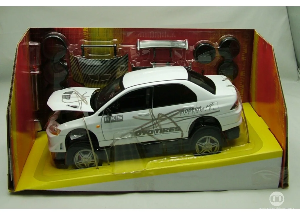 1/18 (RC2) 2002 MITSUBISHI LANCER EVO VII (Fast and the Furious Tokyo Drift) DEMONTE dir. (Beyaz)