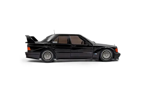 1/18 (Solido) MERCEDES-BENZ 190 (W201) EVO II – 1990