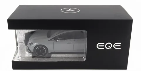 1/18 (Nzg) - MERCEDES BENZ - EQE (V295) AMG LINE 2023