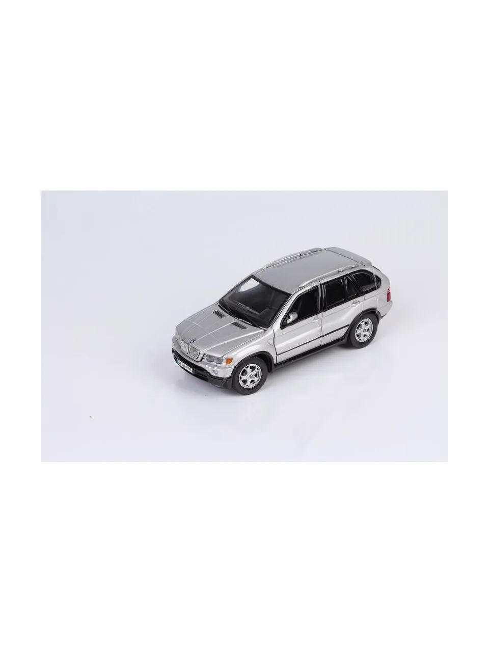 1/24 (Motormax) BMW X5