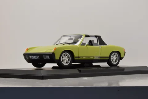 1/18 (Norev) PORSCHE - VOLKSWAGEN 914/4 2.0 1975 (Açık Yeşil)