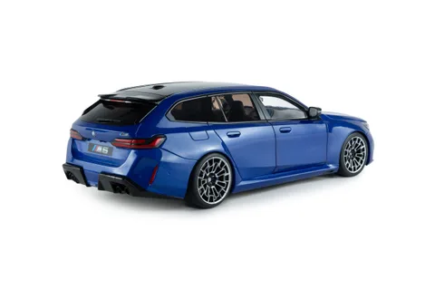 1/18 (Solido) BMW M5 TOURING 2025