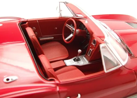 1/18 (Norev) CHEVROLET CORVETTE STING RAY CONVERTIBLE 1963