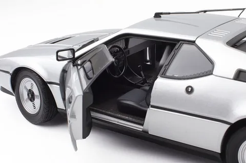 1/18 (Norev) BMW M1 1980