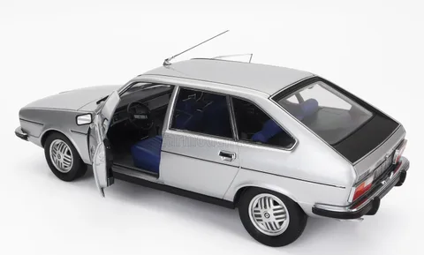 1/18 (Norev) RENAULT 30 TX 1979