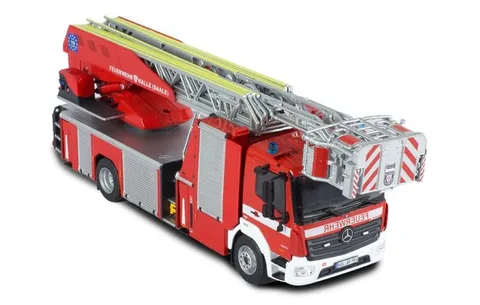 1/43 (Ixo models) MERCEDES-BENZ ATEGO DLA (K) 23/12 Feuerwehr Halle (Saale)