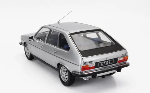 1/18 (Norev) RENAULT 30 TX 1979