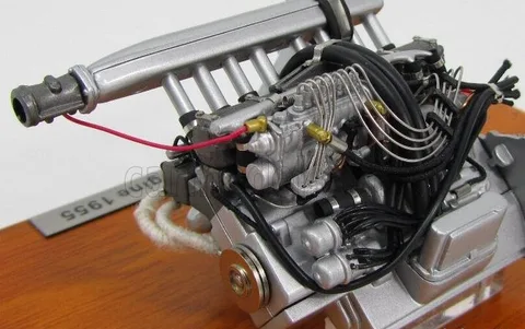 1/18 (Cmc) MERCEDES-BENZ 300SLR Motor-Aggregat 1955 (Gümüş, Çelik, Alüminyum ve Siyah