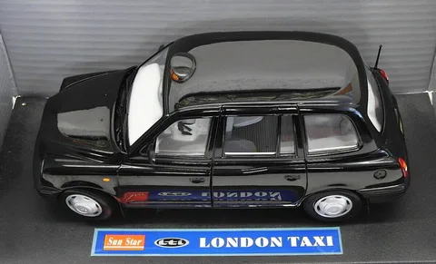 1/18 (Sun star) 1998 TX1 LONDON TAXI CAB (Siyah)