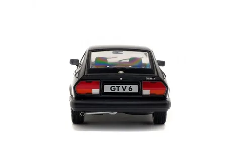 1/18 (Solido) ALFA ROMEO GTV 6 1984 (Metalik Siyah)
