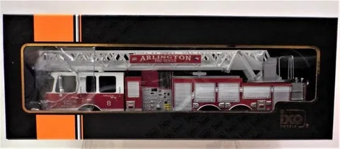 1/43 (Ixo models) SMEAL 105' Aerial ladder - Arlington Fire Rescue 2015