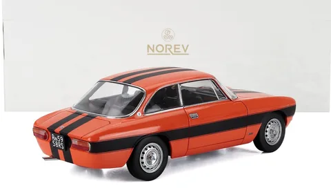 1/18 (Norev) ALFA ROMEO 2000 GTV 1973