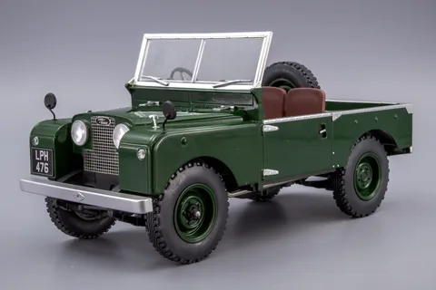 1/18 (Model Car Group) LAND ROVER SERIES I (Koyu yeşil/Britanya yarış yeşili)