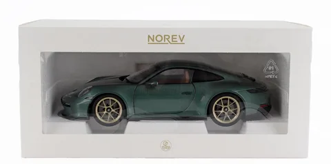 1/18 (Norev) PORSCHE 911 GT3 2021