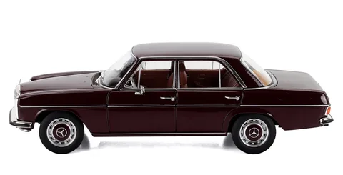 1/18 (Norev) MERCEDES-BENZ 200 1968 (W115)