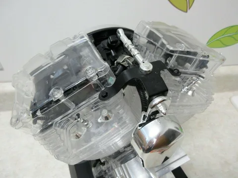 1/2 (Testors) HARLEY-DAVIDSON VISIBLE TWIN CAM88 (DEMONTE'dir)