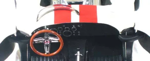 1/18 (Ertl) 1965 SHELBY COBRA 427 S/C (Beyaz ve Kırmızı)