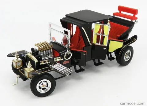 1/18 (Ertl) MUNSTERS KOACH