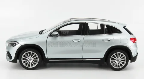 1/18 (Z models) MERCEDES BENZ - GLA-CLASS (H247) 2020 (Gümüş)