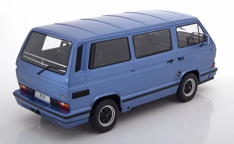 1/18 (Kk scale) VOLKSWAGEN - T3 PORSCHE B32 MINIBUS 1984 (Metalik açık mavi)