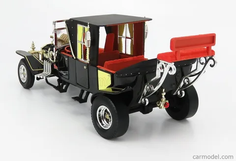 1/18 (Ertl) MUNSTERS KOACH