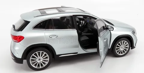 1/18 (Z models) MERCEDES BENZ - GLA-CLASS (H247) 2020 (Gümüş)