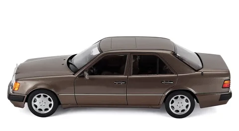 1/18 (Norev) MERCEDES-BENZ 500 E 1990 (W 124) 183954 Impala metallic
