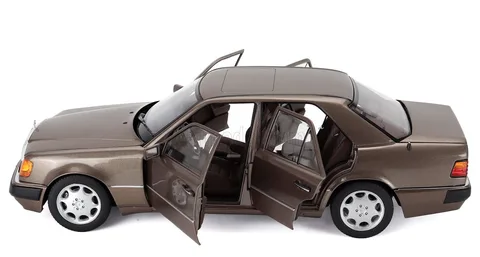 1/18 (Norev) MERCEDES-BENZ 500 E 1990 (W 124) 183954 Impala metallic