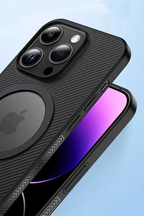 Movenchy Apple iPhone 14 Pro Kılıf PP Magsafe Kapak - Beyaz
