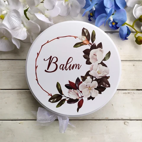 Vintage Tema Bebek Çikolatası