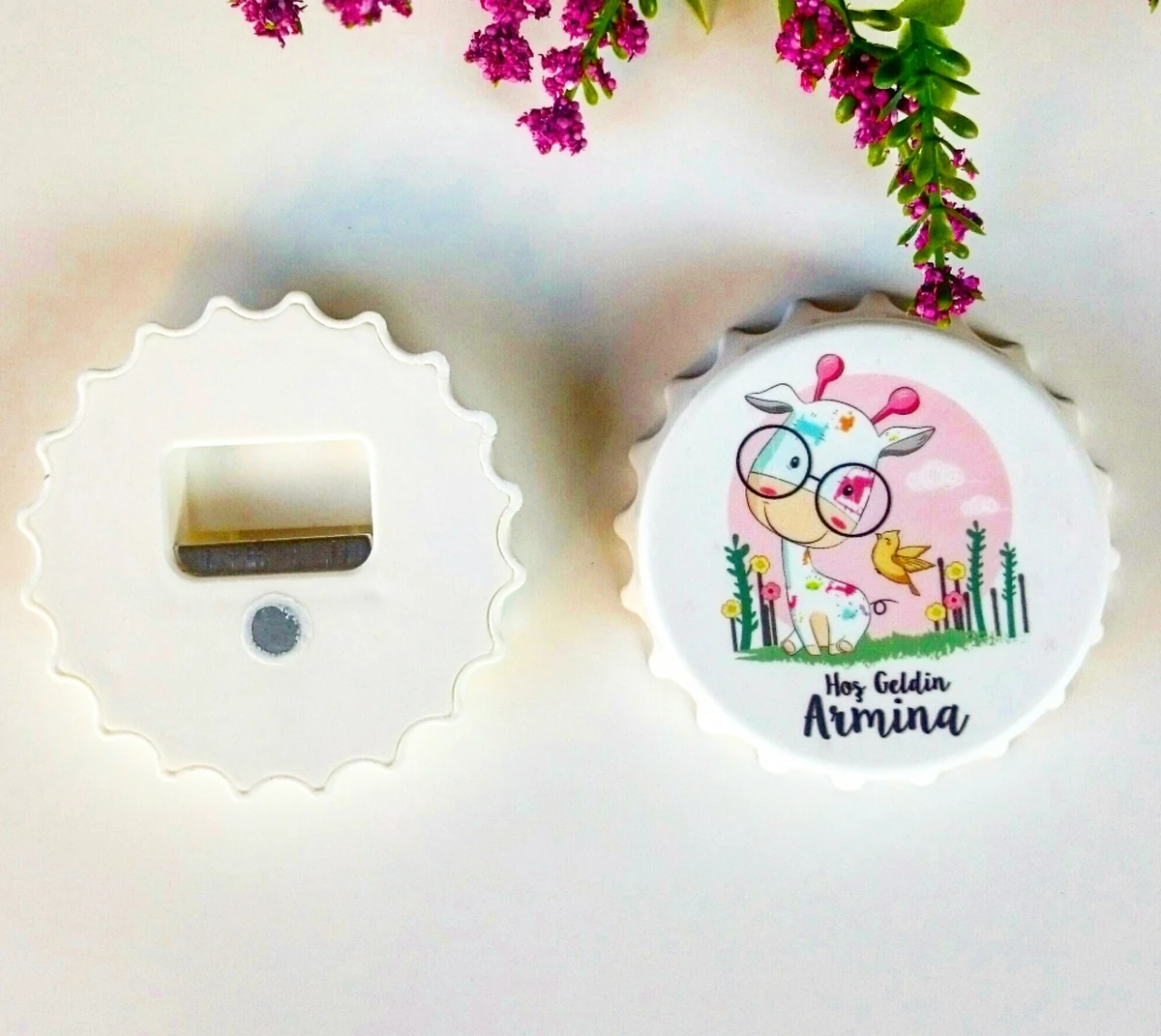 Kız Bebek Açacak Magnet