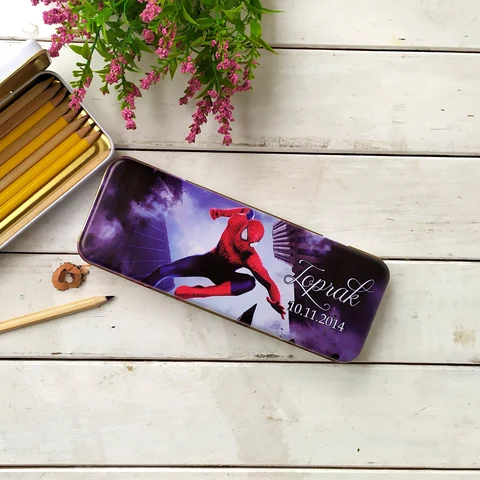 Spider Man Tema Kalem Kutusu ( Menteşesiz)