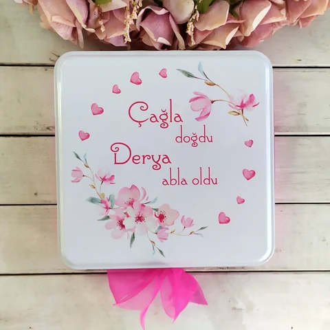 Çiçek Tema Kare Bebek Çikolatası