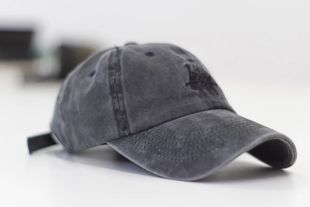 VOLTA Snapback Şapka - Ekru